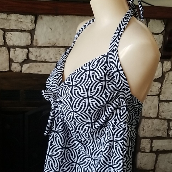 NWOT Mossimo Tankini Top Plus Size - Picture 4 of 13